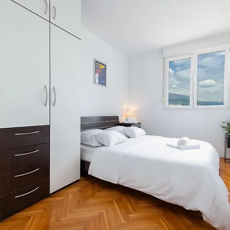 Appartamento Vibe & Free Garage *