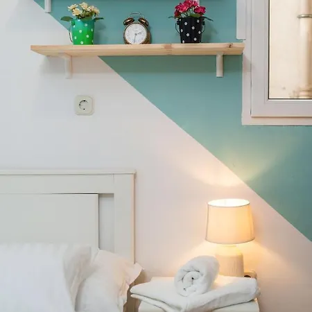 Vibe & Free Garage Apartament *