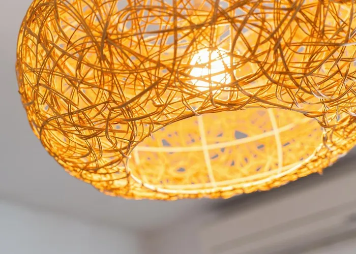 Vibe & Free Garage *